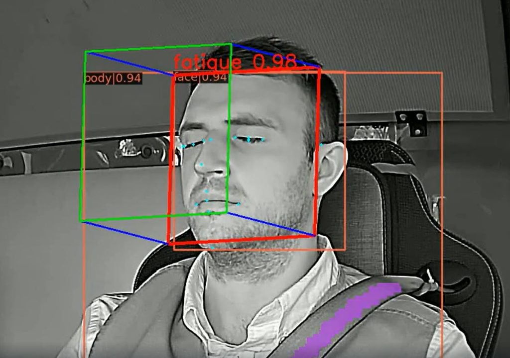 ai technology detecting a driver falling asleep at the wheel